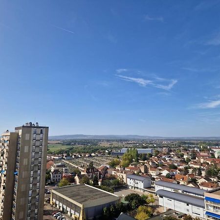 Apartamento Tassigny 2 Chalon-sur-Saône Exterior foto